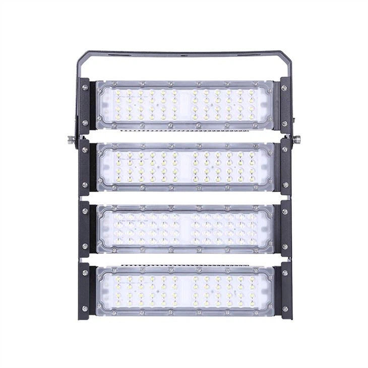 500W golfa diapazons ar LED gaismām